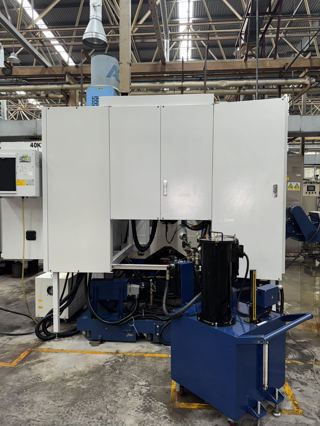 台湾东台TMH-400旋转工作台卧加
工作台:400*400
行程:510*510*510
BT40，8000转，30把刀
发那科0i-MF plus系统，主轴功率11kw
带中心出水，带排削机-8