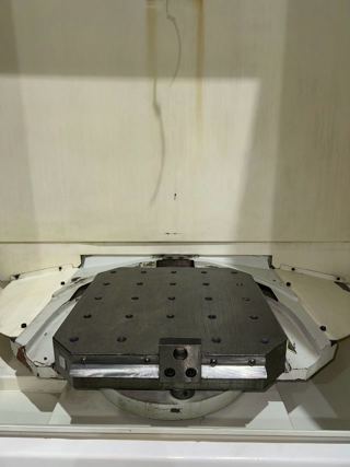 日本马扎克HCN-5000IIL双工位卧加
工作台:500*500，行程:730*730*800
BT40，40把刀，12000转
选配:中心出水，排削机，2013年产-2