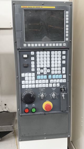 品牌:小黄机T700
型号:α-D21LiA
系统: FANUC Series 31i-MODEL B
主轴: 10000rpm  BT30
三轴行程:700×400×330mm
刀库:21把伺服刀库
日期:2016-6