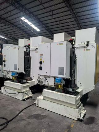 原厂2024年FANUC  D21MiB Plus[色][色][色]24000转，21T刀库，通电时间1000个小时左右，新机一般可遇不可求！只有4台，欲购新机的客户可考虑-5