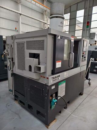 【现货】18年津上M08J-II数控车床
发那科Oi-TF系统｜8寸液压卡盘｜12工位刀塔
主轴最高6000转，整机重量3300kg
自带油雾收集器+自动排屑机
液压单元SHE-105D（1.5kW/4.0MPa）
日系经典机型，状态极佳！-1