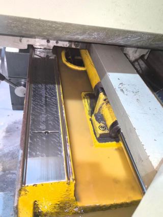 326,桂北磨床M7163X1250金典款内置电机9千瓦，新机精度-4